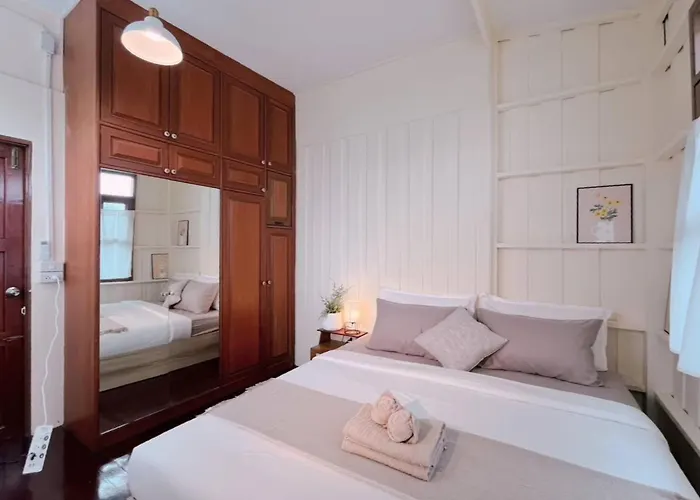 Hébergement de vacances Rare Find 80 Yrs Heritage Peaceful House In Bkk *