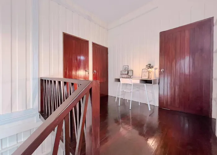 Rare Find 80 Yrs Heritage Peaceful House In Bkk * Bangkok